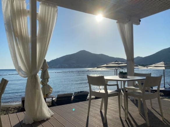 Apartment for sale in Budva