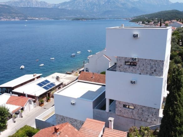 Villas for sale in Tivat - Krasici