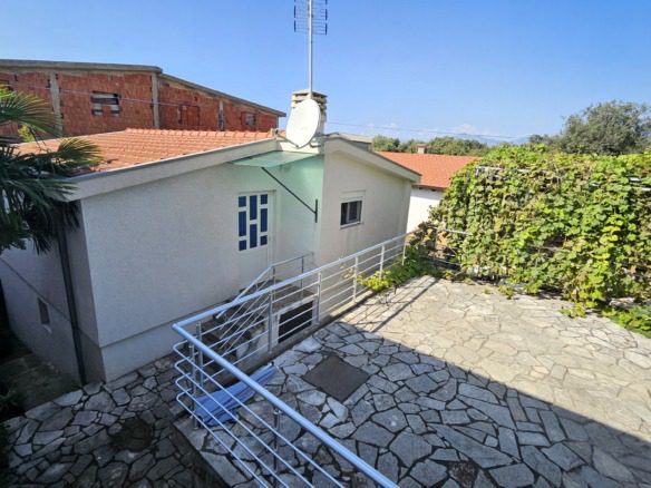 Affordable House for sale in Utjeha – Bar