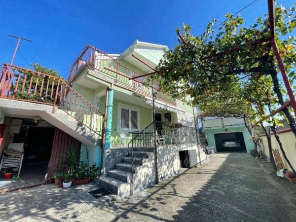 Comfortable 4-Bedroom House for Sale in Bjeliši Bar