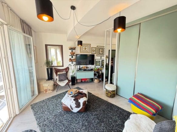 Sea View Studio for Sale in Sutomore