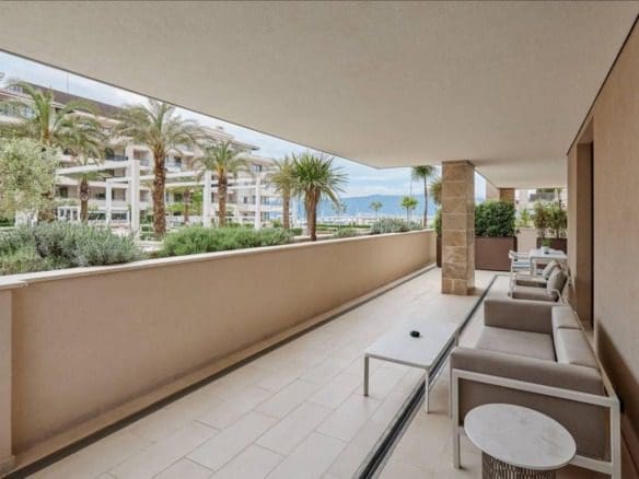 Luxury Apartment Porto Montenegro