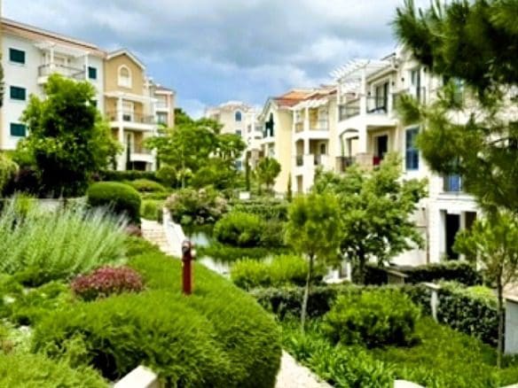 Apartment with Terrace Luštica Bay